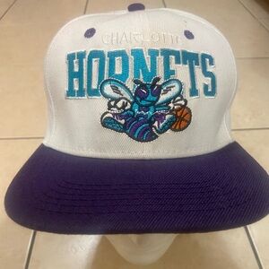 Mitchell & Ness adjustable SnapBack hat